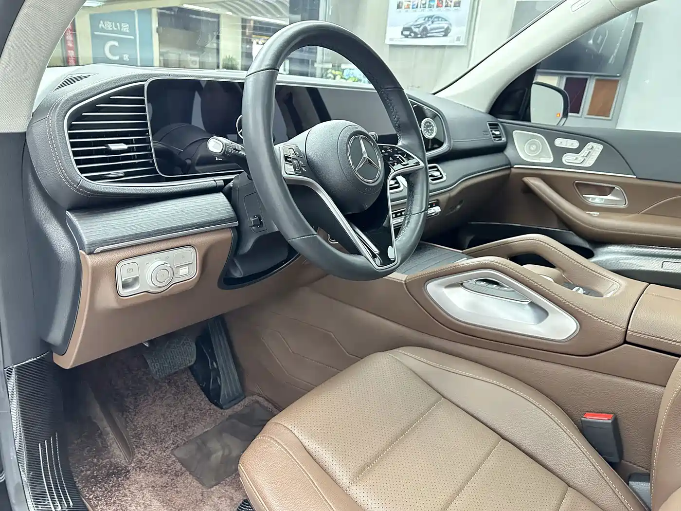 Mercedes-Benz GLE, миниатюра 13