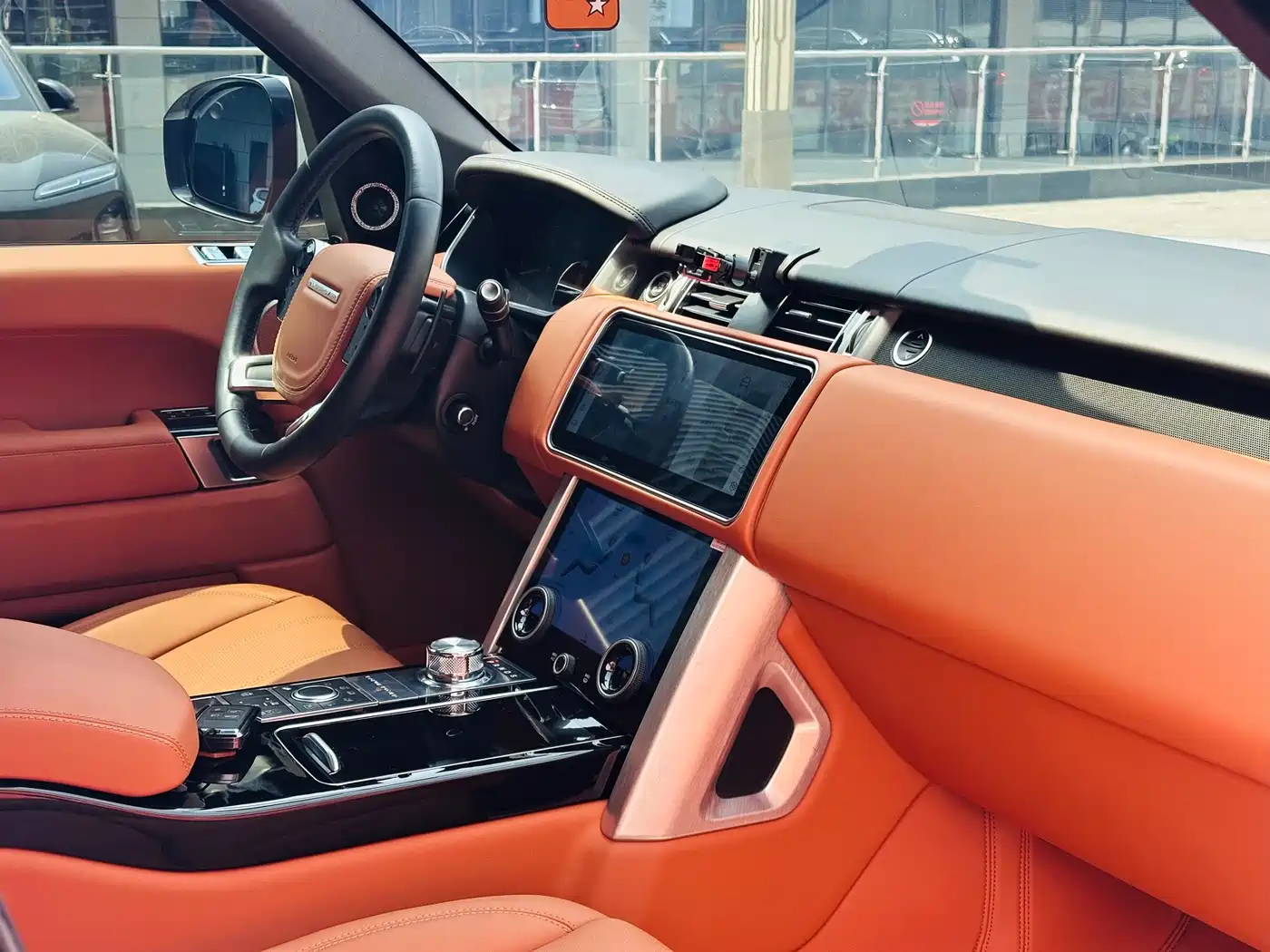 Land Rover Range Rover 2015 3.0 TDV6 Vogue фото 8