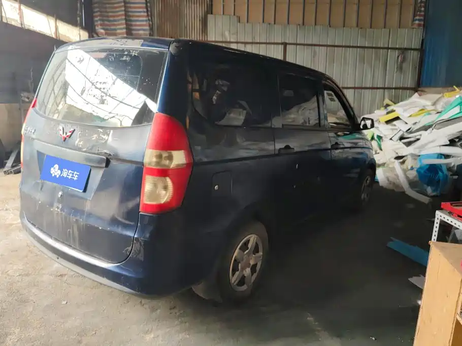 Wuling Motors Wuling Hongguang 2013 2013 1.5L Comfort