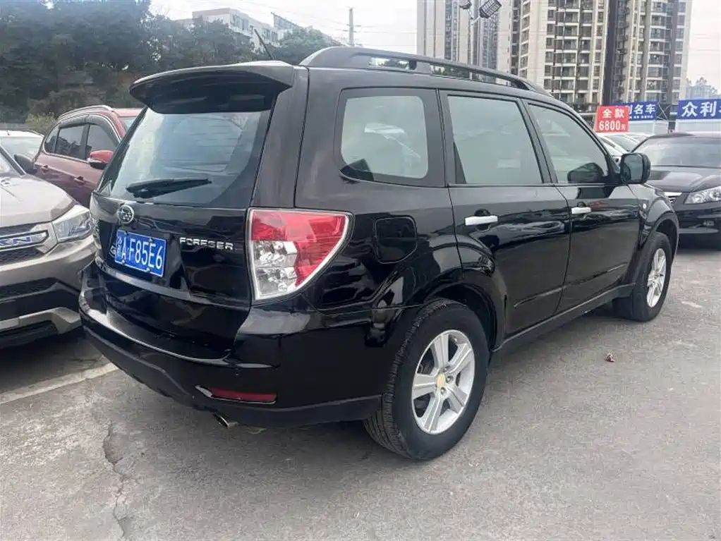 Subaru Forester 2010 2.0XS Automatic Luxury Edition фото 4