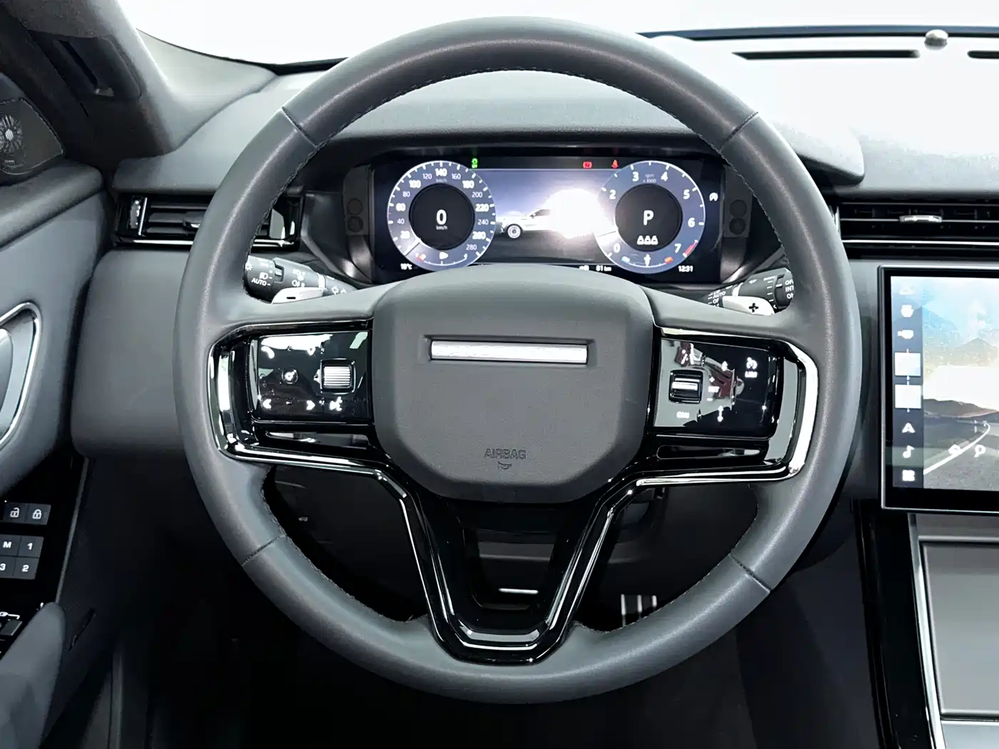 Land Rover Range Rover Velar 2024 Dynamic SE фото 17