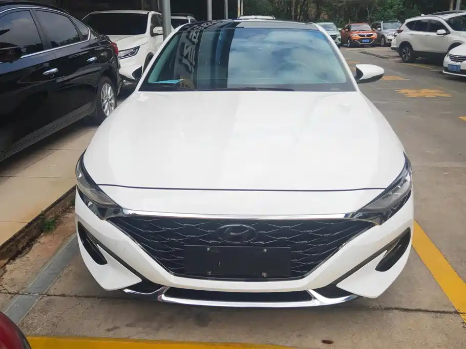 Hyundai Fista 2021 280TGDi DLX Luxury Edition фото 2