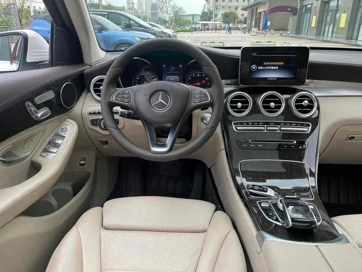 Mercedes-Benz GLC 2016 GLC 260 4MATIC Luxury фото 15