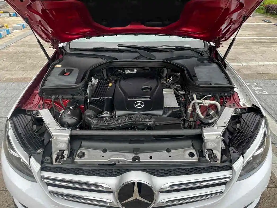 Mercedes-Benz GLC 2016 GLC 260 4MATIC Luxury фото 23