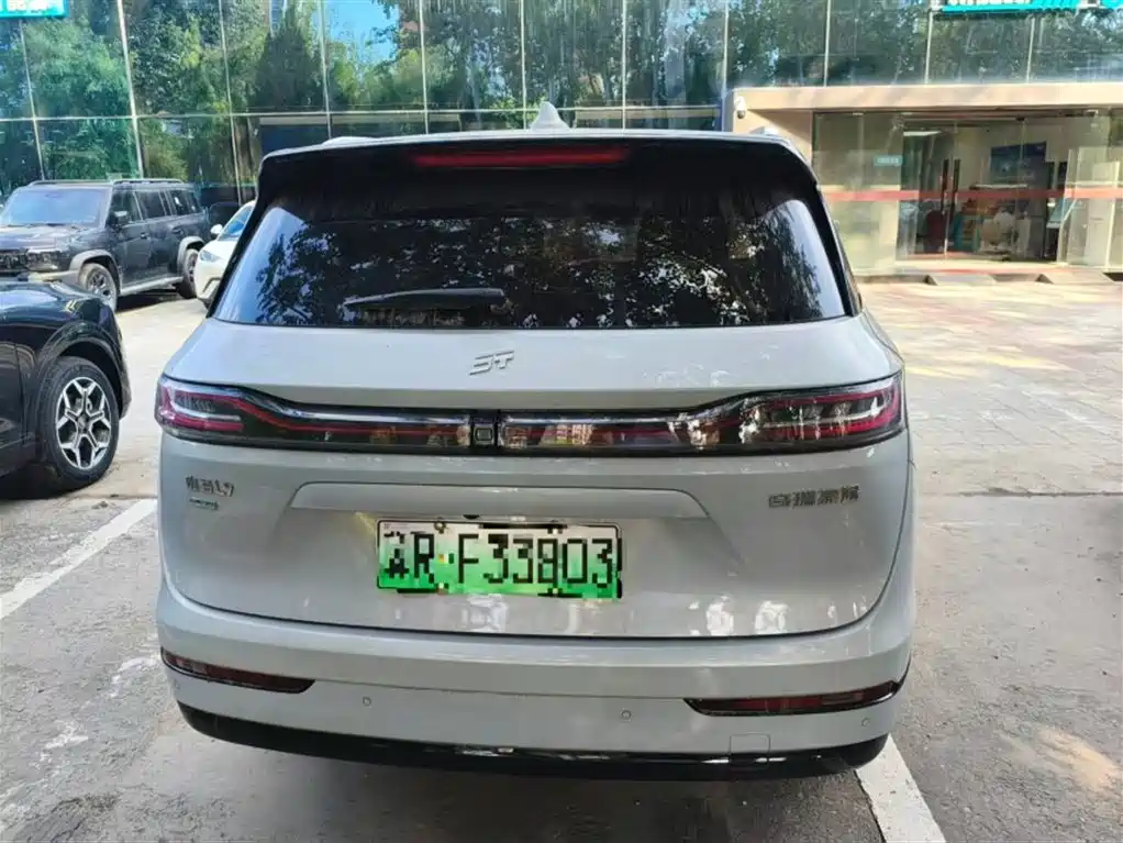 Jetour Shanhai L9 2025 2025 Model 1.5TD 2DHT Flagship 6-Seater