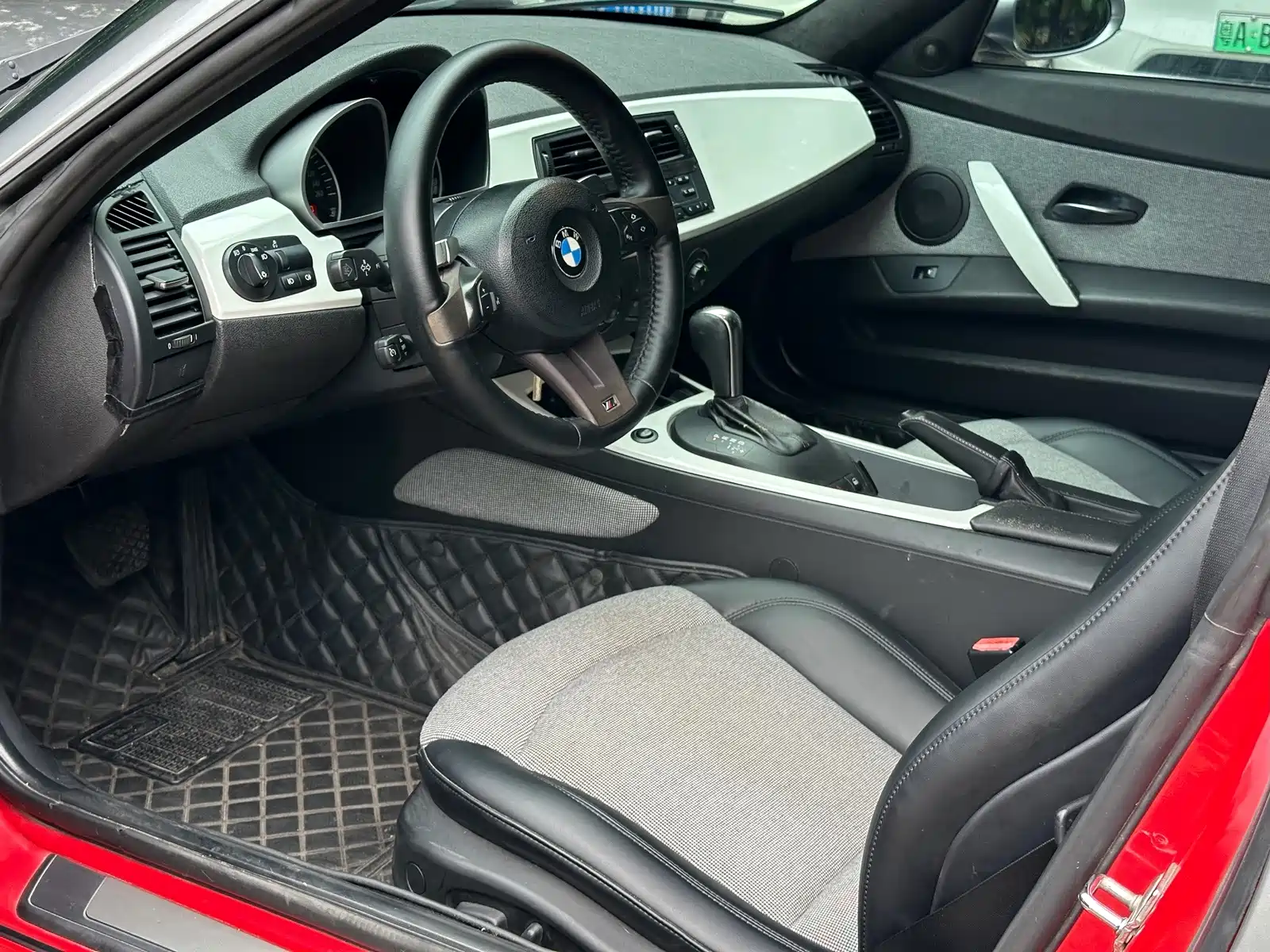 Фото 24 - BMW Z4