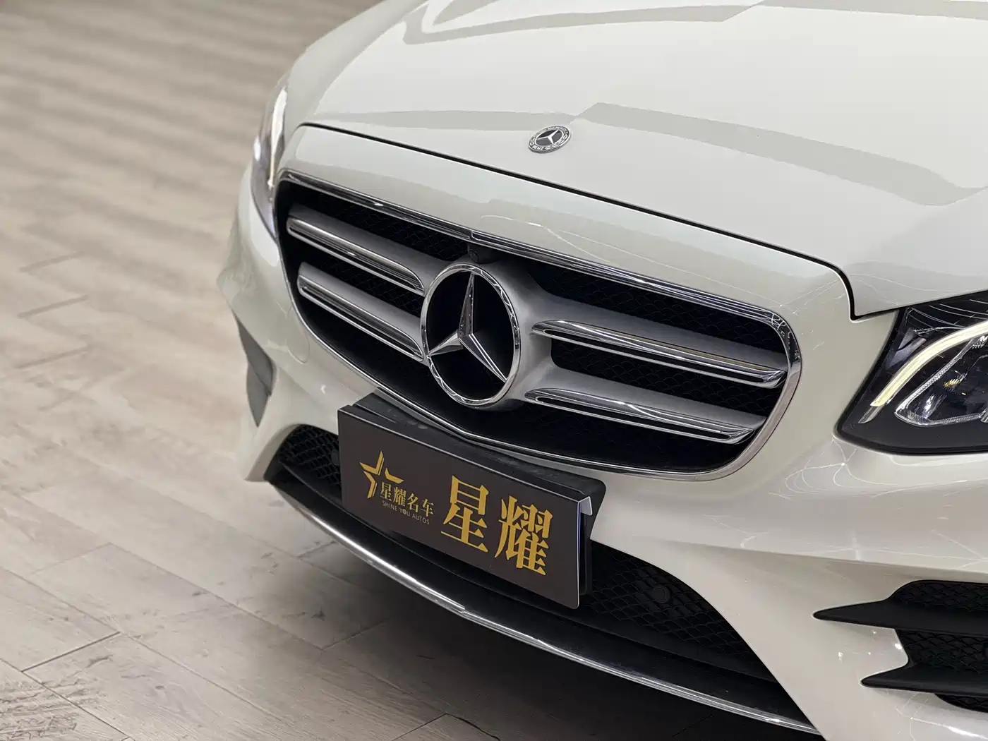 Mercedes-Benz E-Class 2019 E 300 L Sport Fashion фото 4