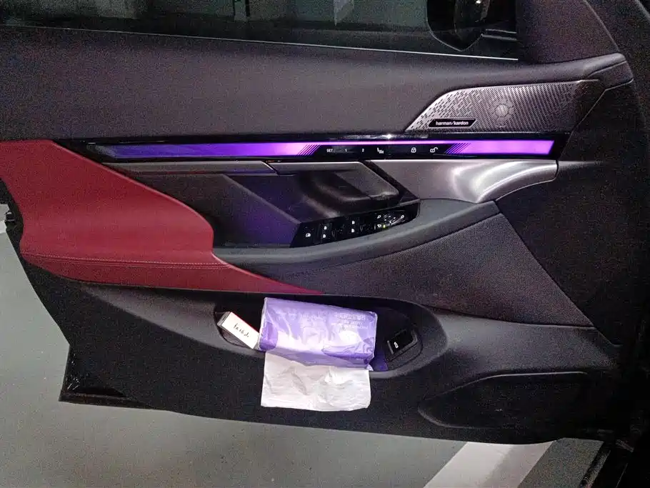 BMW i5 2025 eDrive 40L M Sport Package фото 7