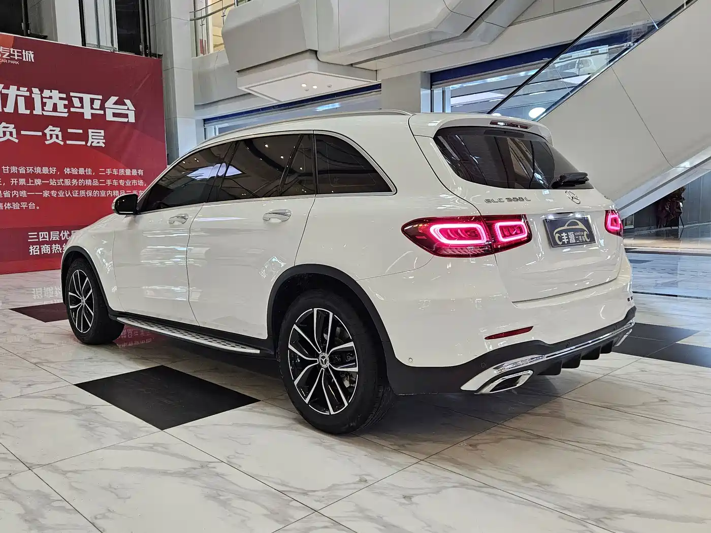 Mercedes-Benz GLC 2020 Facelift GLC 300 L 4MATIC Dynamic фото 28