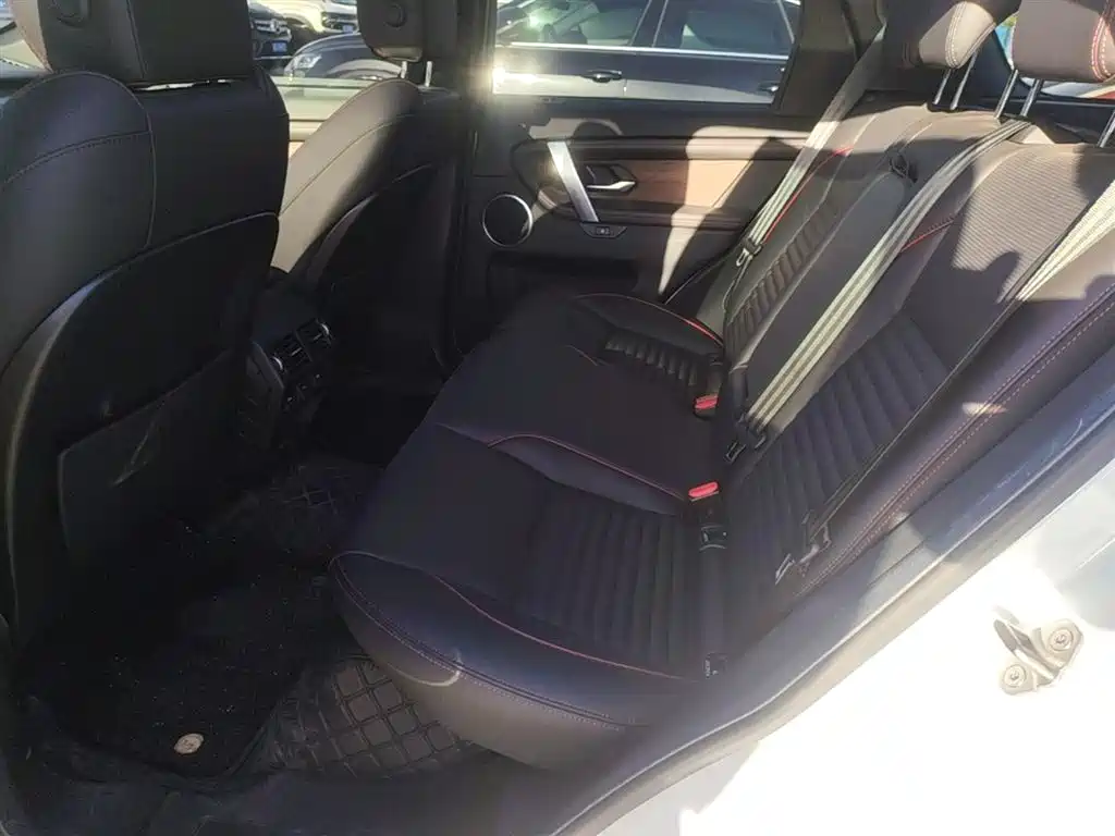 Land Rover Discovery Sport PHEV 2022 Facelift P300e Plug-in Hybrid фото 17