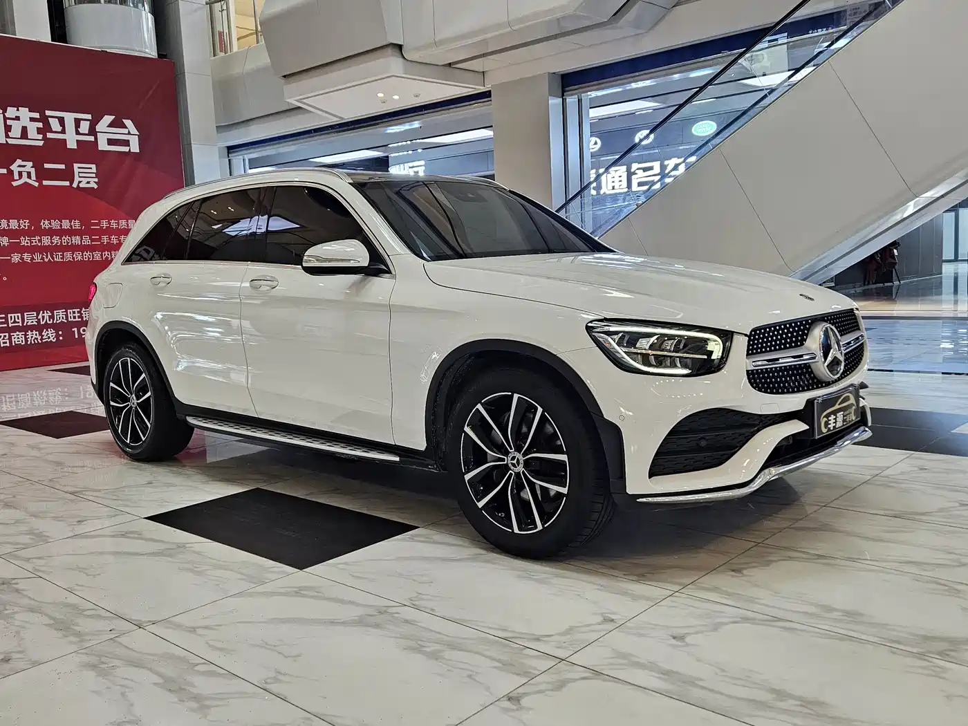 Mercedes-Benz GLC 2020 Facelift GLC 300 L 4MATIC Dynamic фото 3