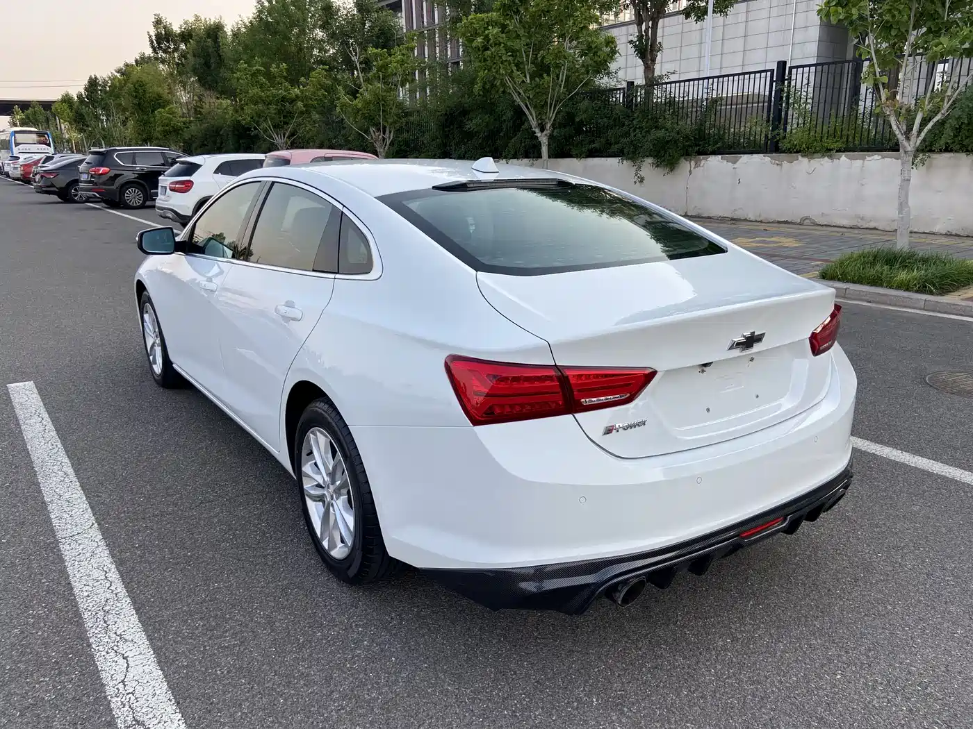 Chevrolet Malibu XL 2018 530T Auto RuiChi Edition фото 6