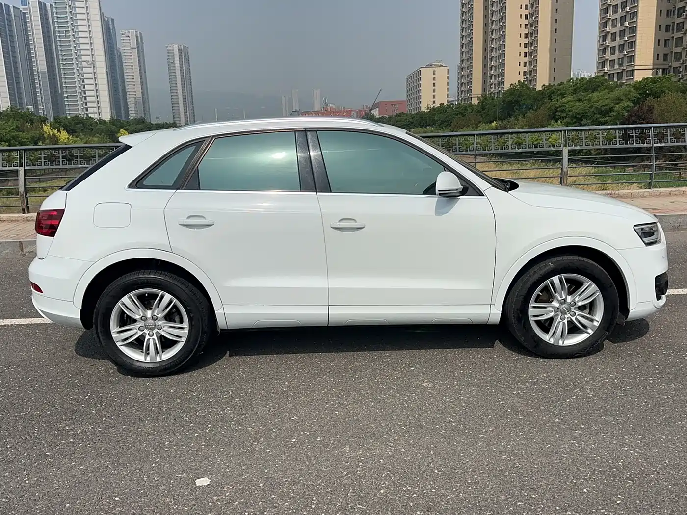 Audi Q3 2013 35 TFSI quattro Technology фото 6