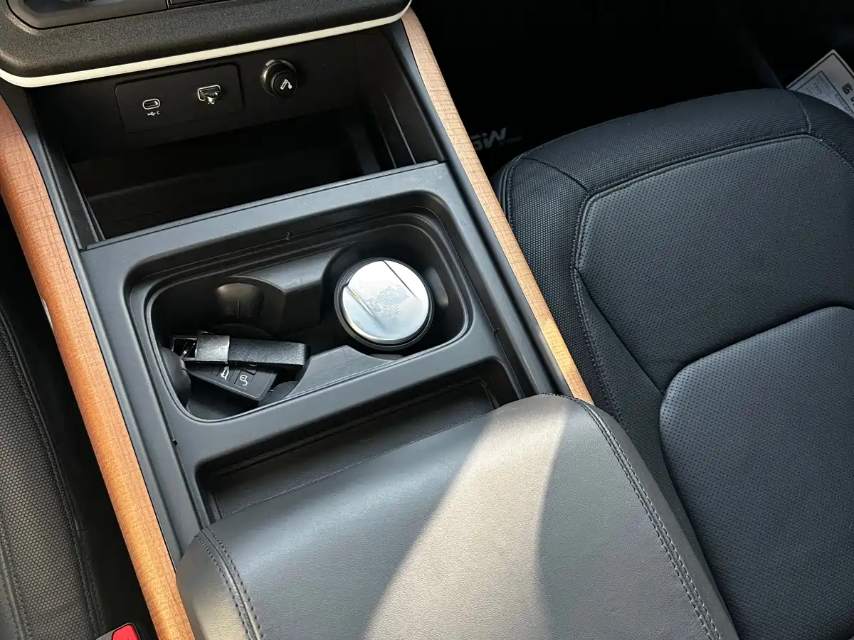 Land Rover Defender 2023 Facelift 110 3.0T P400 X-DYNAMIC HSE фото 21