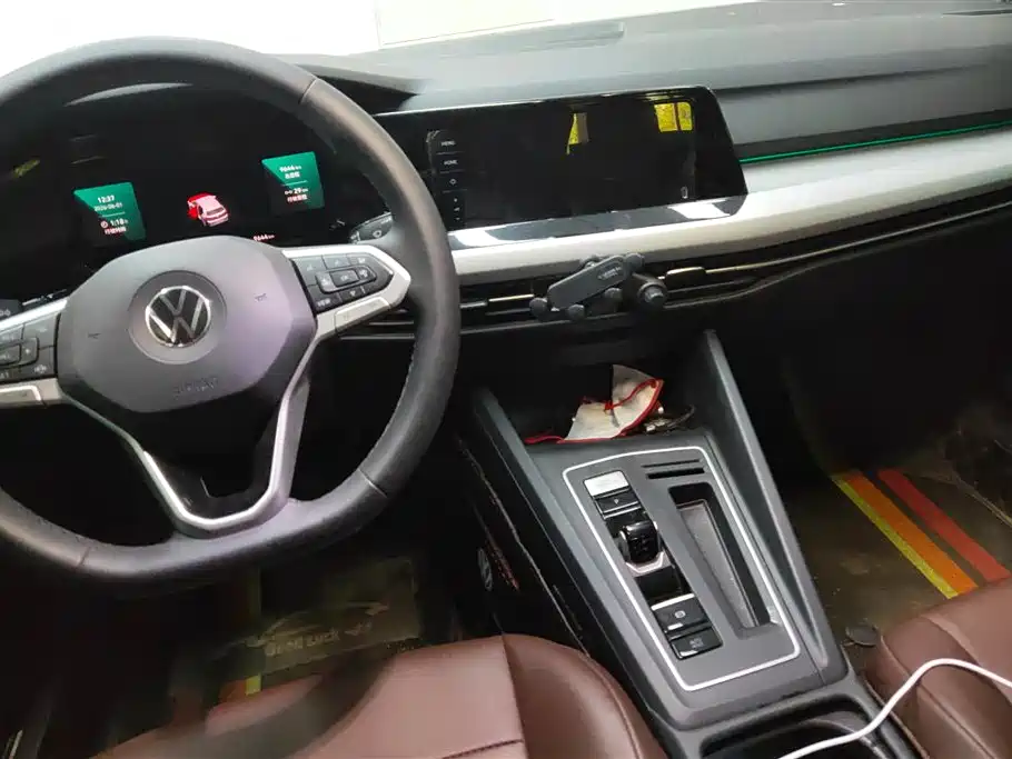 Volkswagen Golf 2021 280TSI DSG Pro фото 12