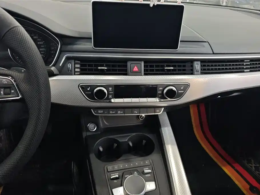 Audi A4L 2017 40 TFSI Progressive фото 13