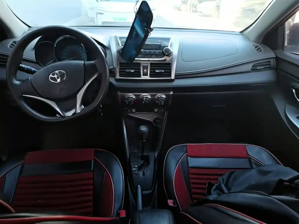 Toyota YARiS L Zhi Xuan 2015 1.5E Auto Charming Edition фото 16