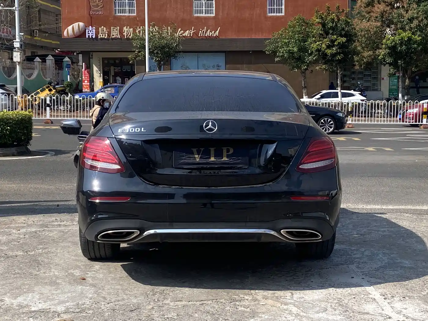 Mercedes-Benz E-Class 2019 E 260 L Sport фото 17
