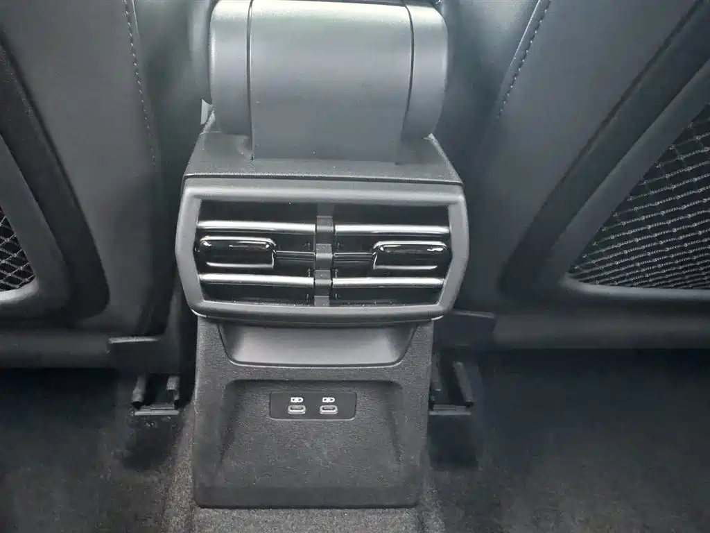 Фото 18 - Audi A3