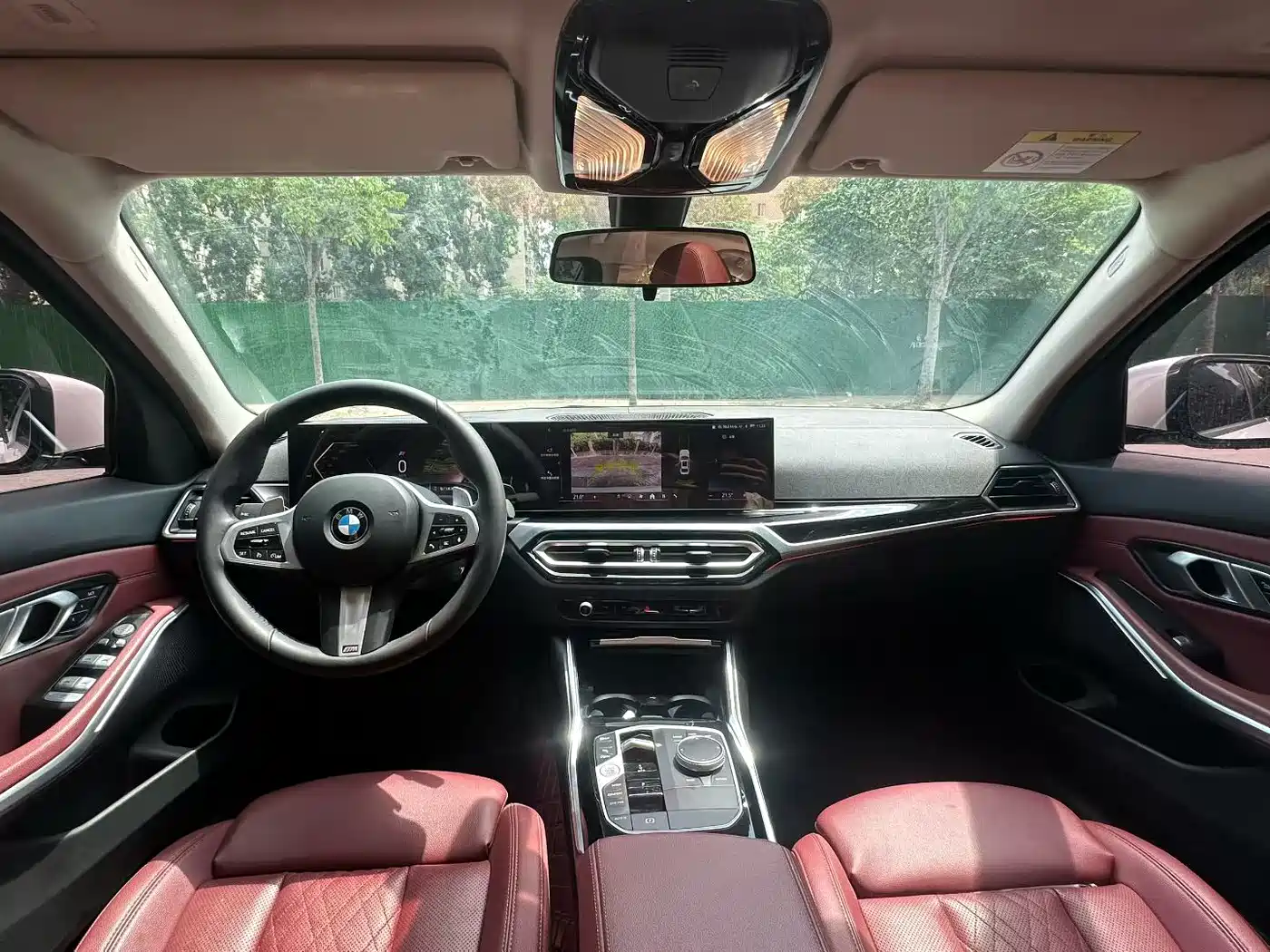 BMW 3 Series 2024 320Li M Sport Package фото 6