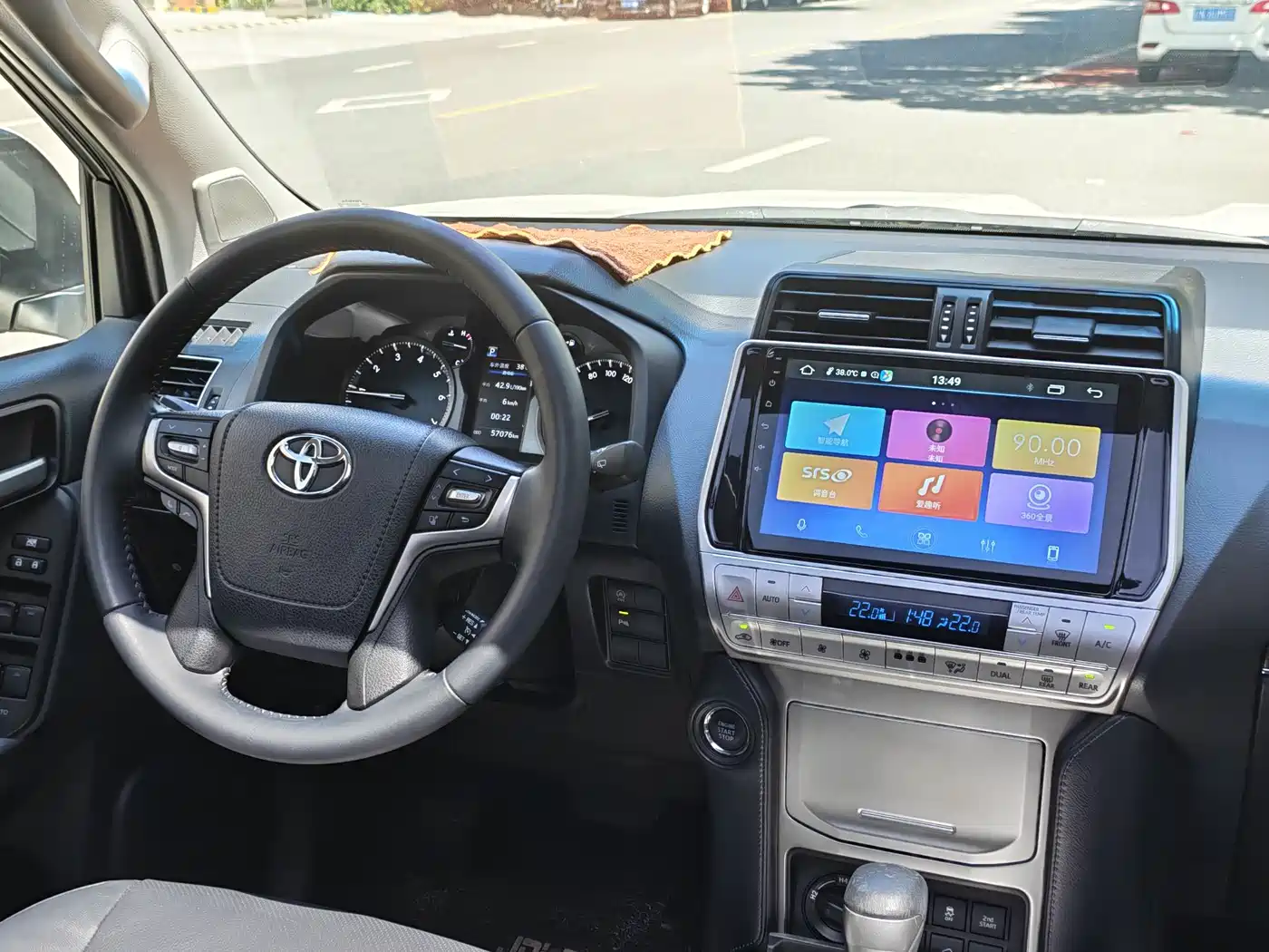 Toyota Prado 2018 3.5L Auto TX-L фото 13