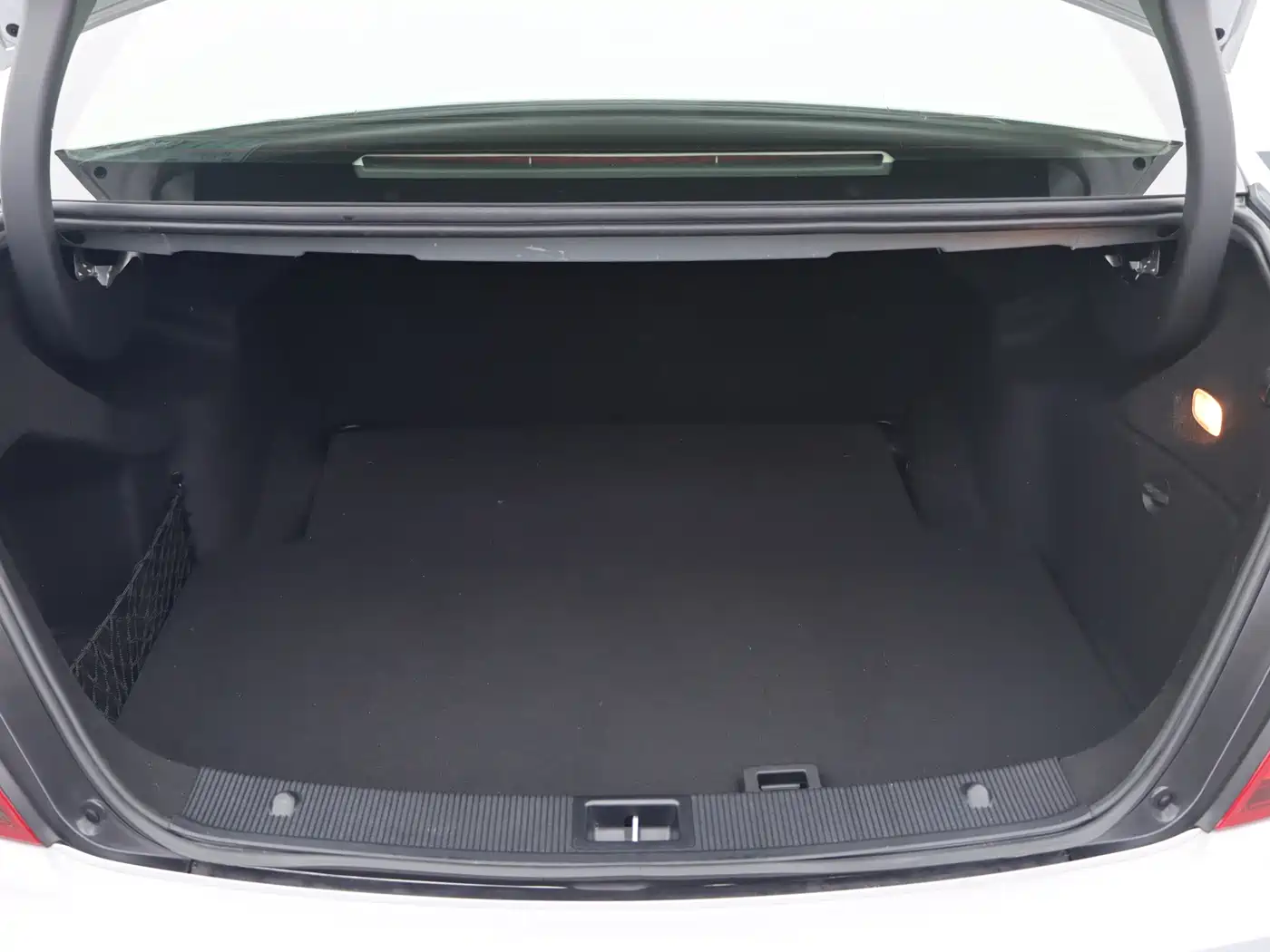 Mercedes-Benz C-Class 2011 2011 C 180K Classic