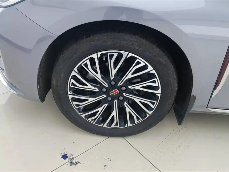Hongqi H5 2024 2.0T Automatic Smart Connect Flag Smooth Edition фото 6