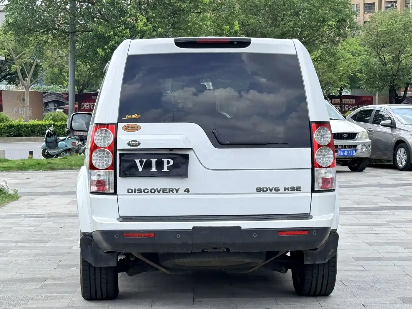 Land Rover Discovery 2013 3.0 SDV6 HSE Diesel фото 4