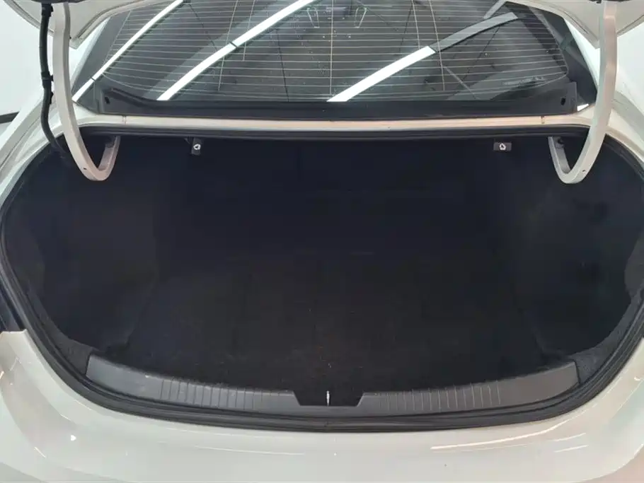 Chevrolet Malibu XL 2019 535T CVT Connected Edition фото 4