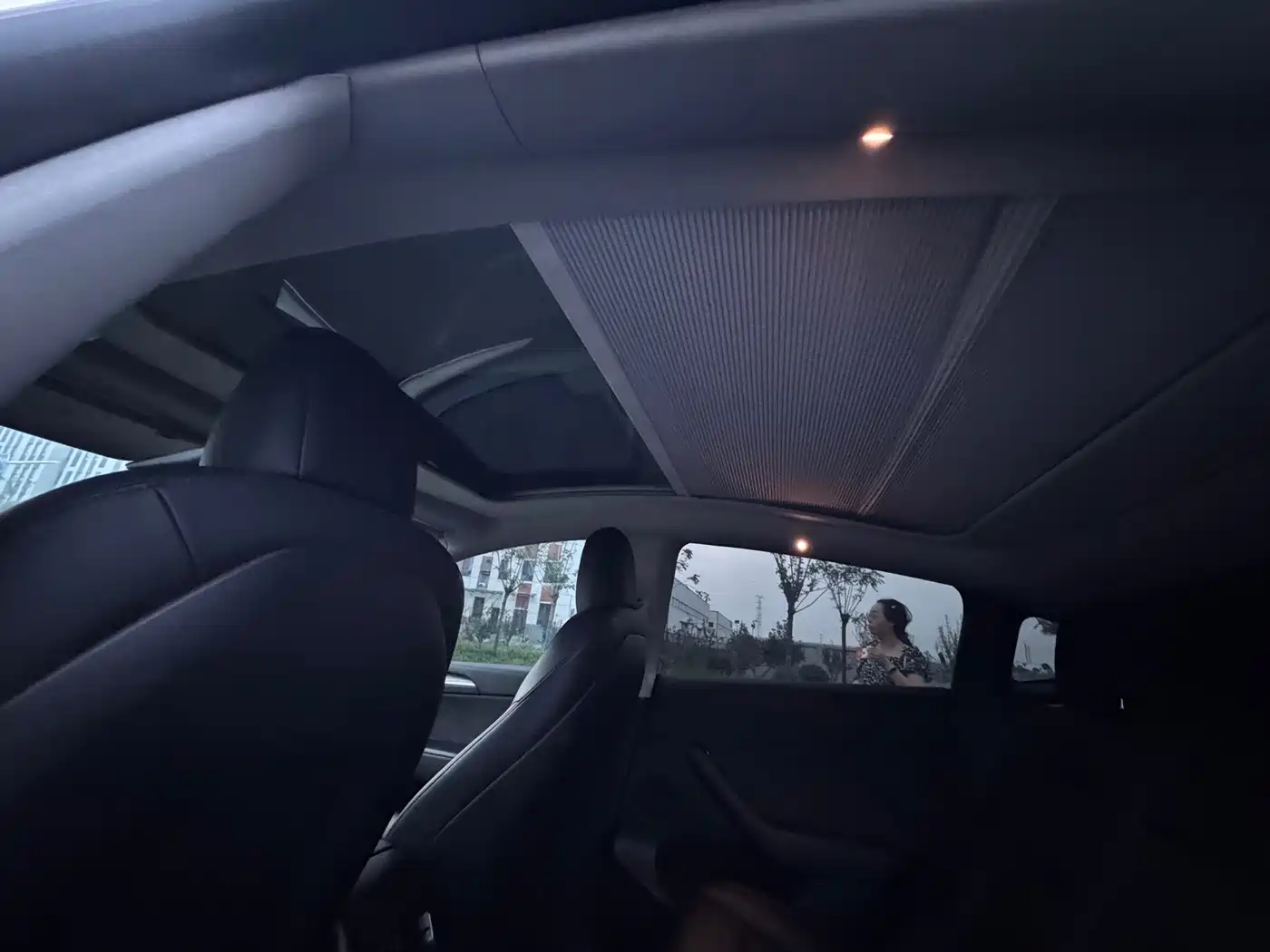 Photo 6 - Tesla Model Y