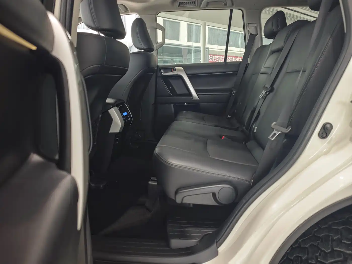 Toyota Prado 2018 3.5L Automatic TX-L Rear-mounted Spare Tire фото 8