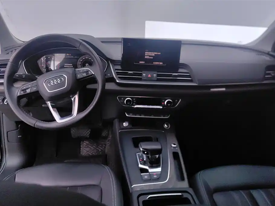 Audi Q5L 2023 40T Luxury Elegance фото 12