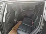 Фото 8 - Tesla Model 3