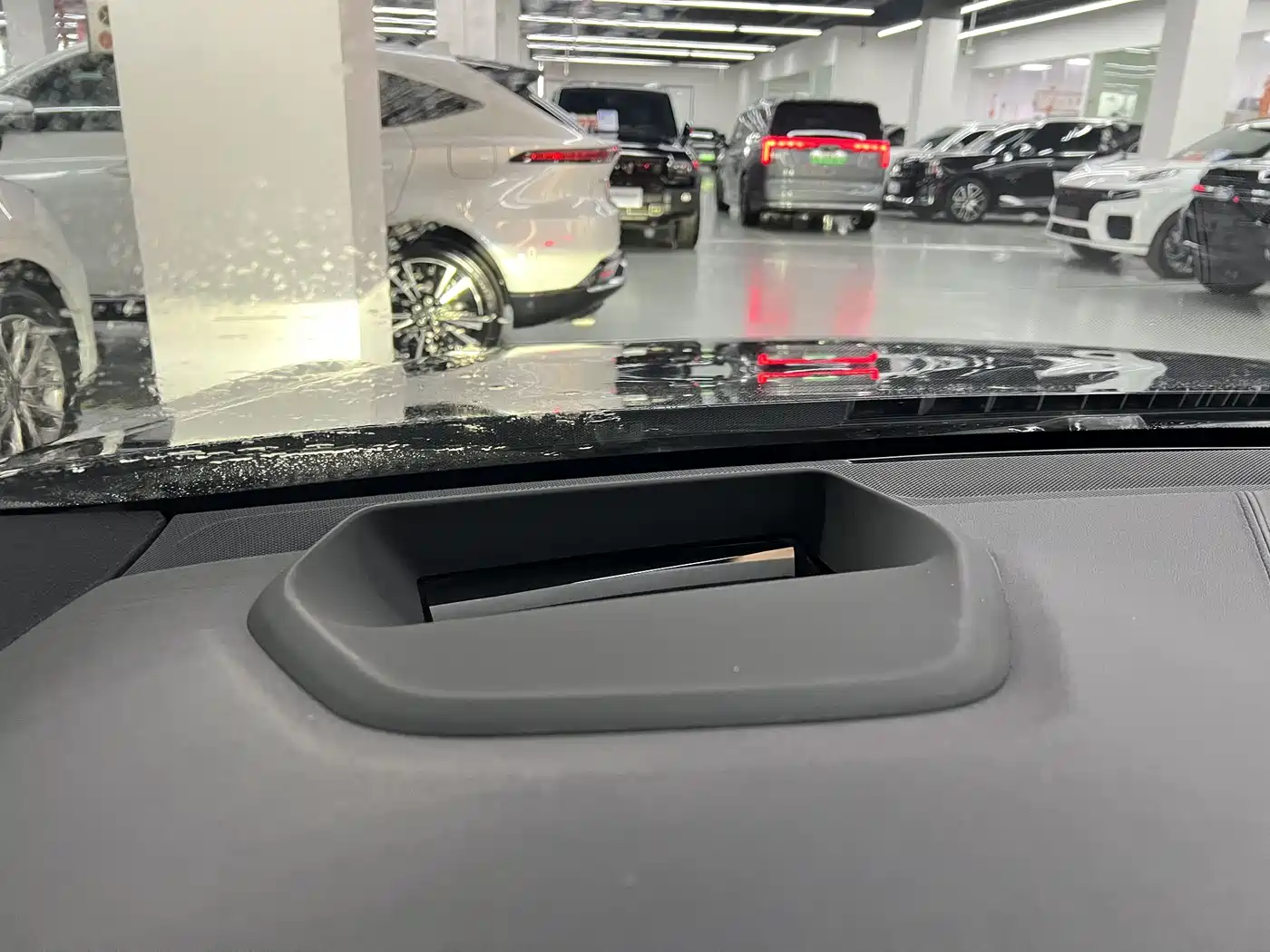 BMW 6 Series GT 2019 630i M Sport Package фото 17