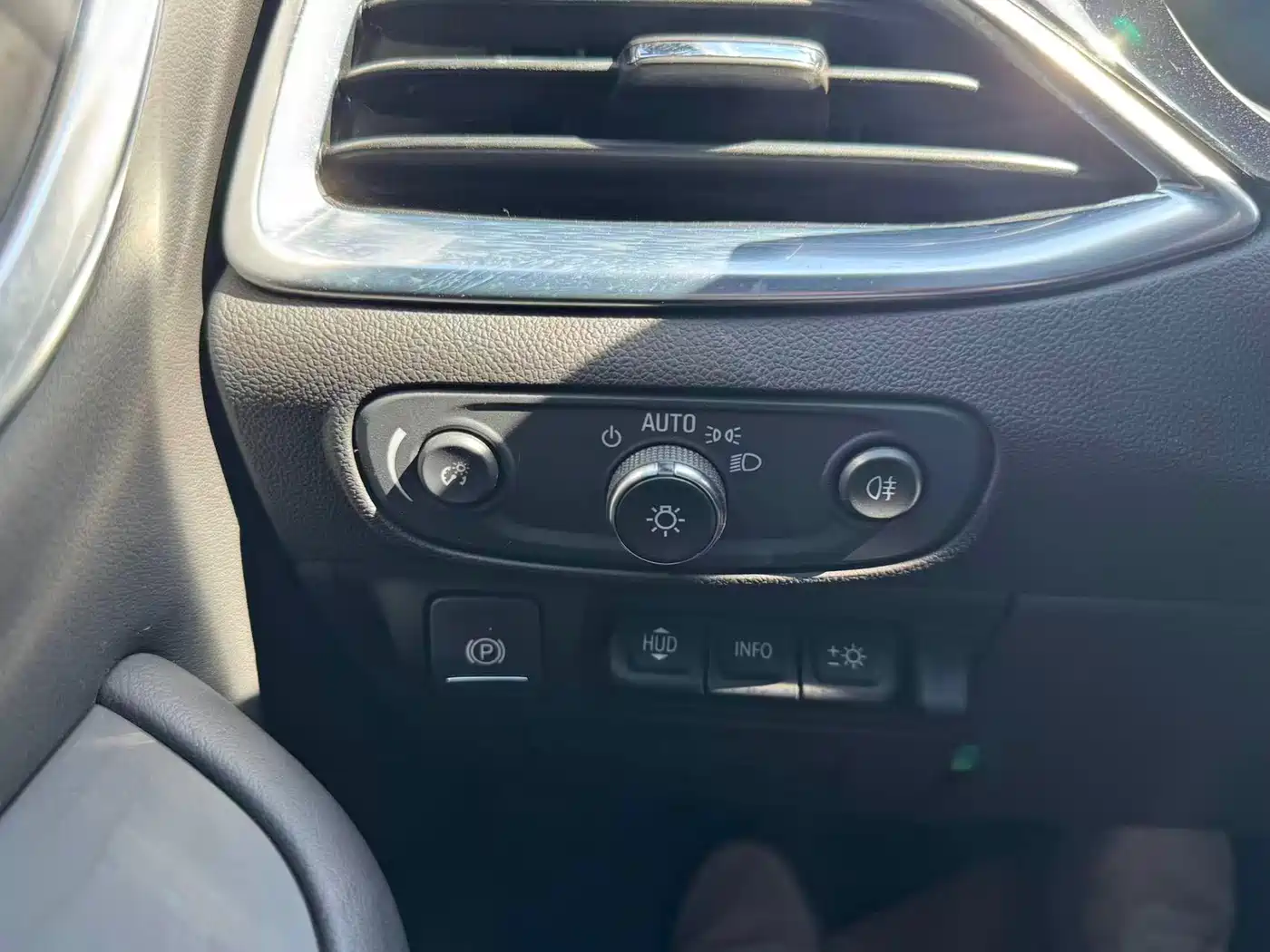 Buick Enclave 2020 Model 28T 4WD Premium Flagship фото 23