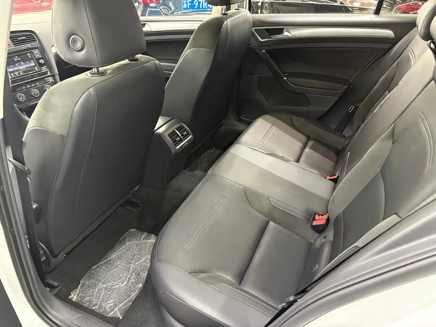 Volkswagen Golf 2018 230TSI Automatic Comfort фото 10