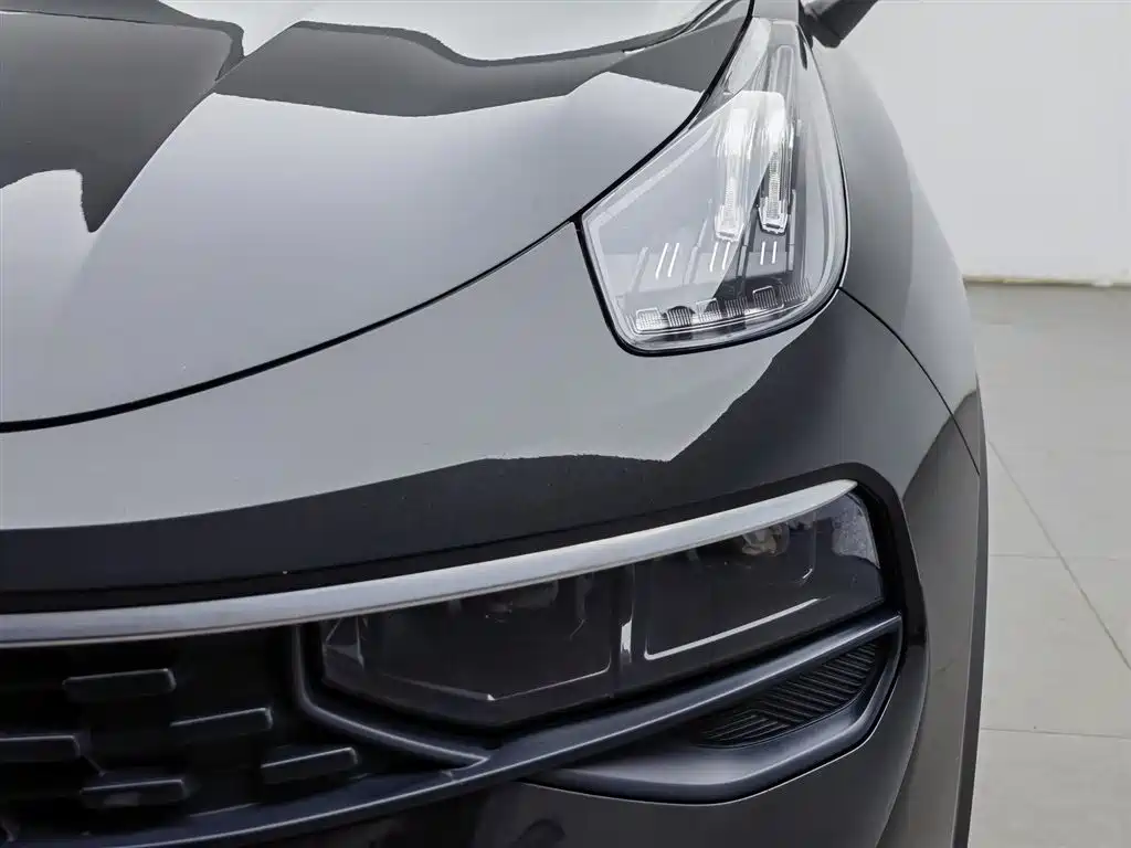 Lynk & Co 01 2021 2.0TD 2WD Pro фото 7
