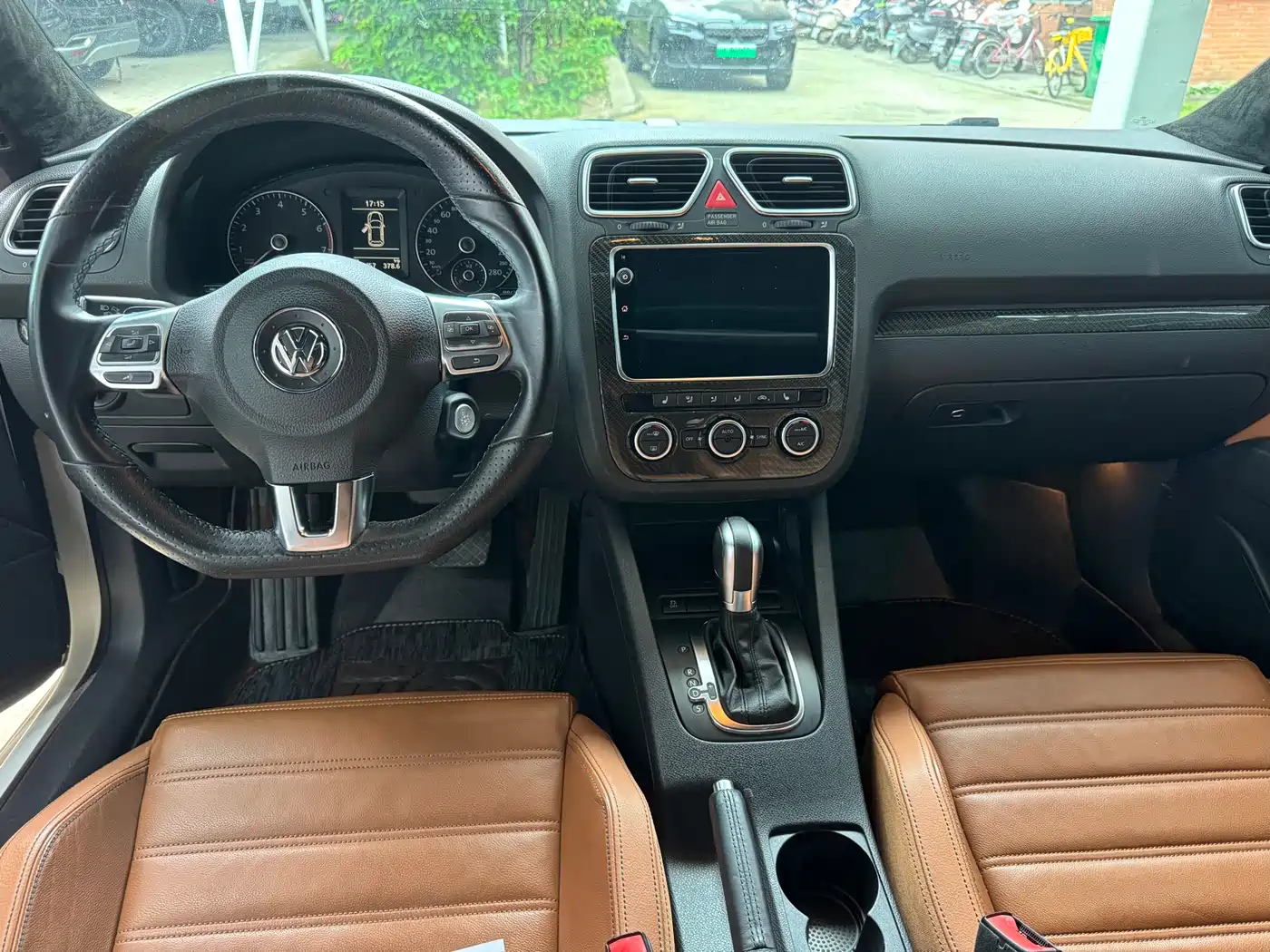 Volkswagen Scirocco 2013 2.0TSI Million Mile Edition фото 8