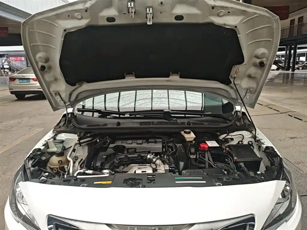 Peugeot 408 2016 1.6T Automatic Luxury Edition фото 20