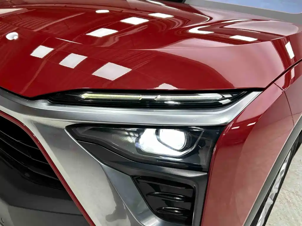 NIO ES8 2019 2018 355KM Standard 6-Seater