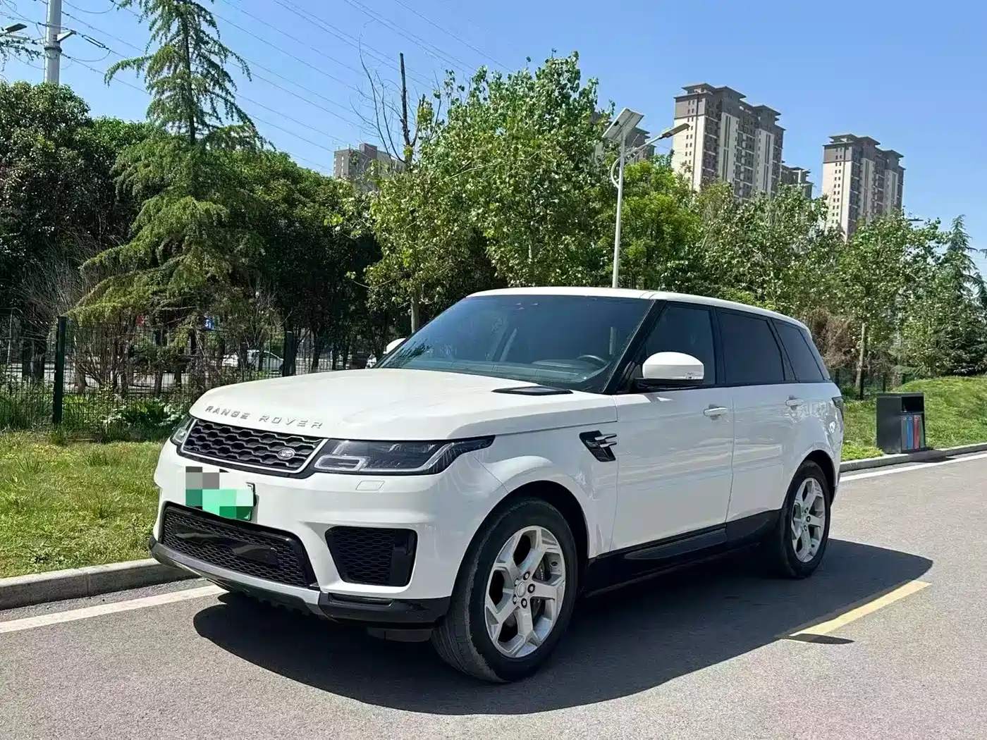 Land Rover Range Rover Sport PHEV 2018 Model P400e