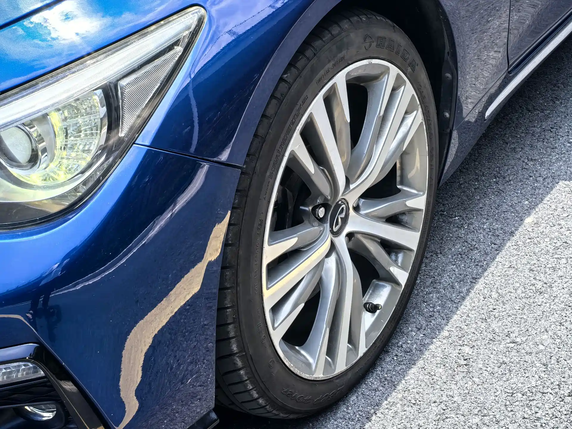 Фото 11 - Infiniti Q50L