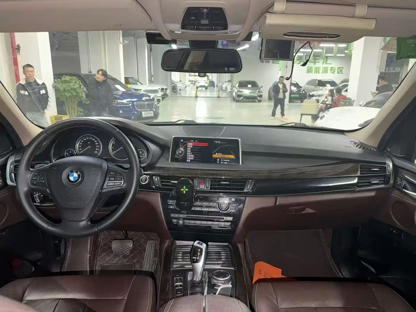 BMW X5 (Import) 2015 xDrive28i фото 6