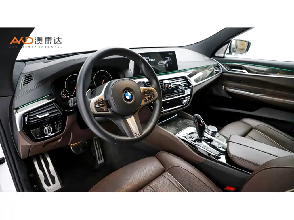 BMW 6 Series GT 2019 630i M Sport Grand Tourer Edition фото 6