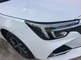 Фото 8 - Roewe i6 MAX EV