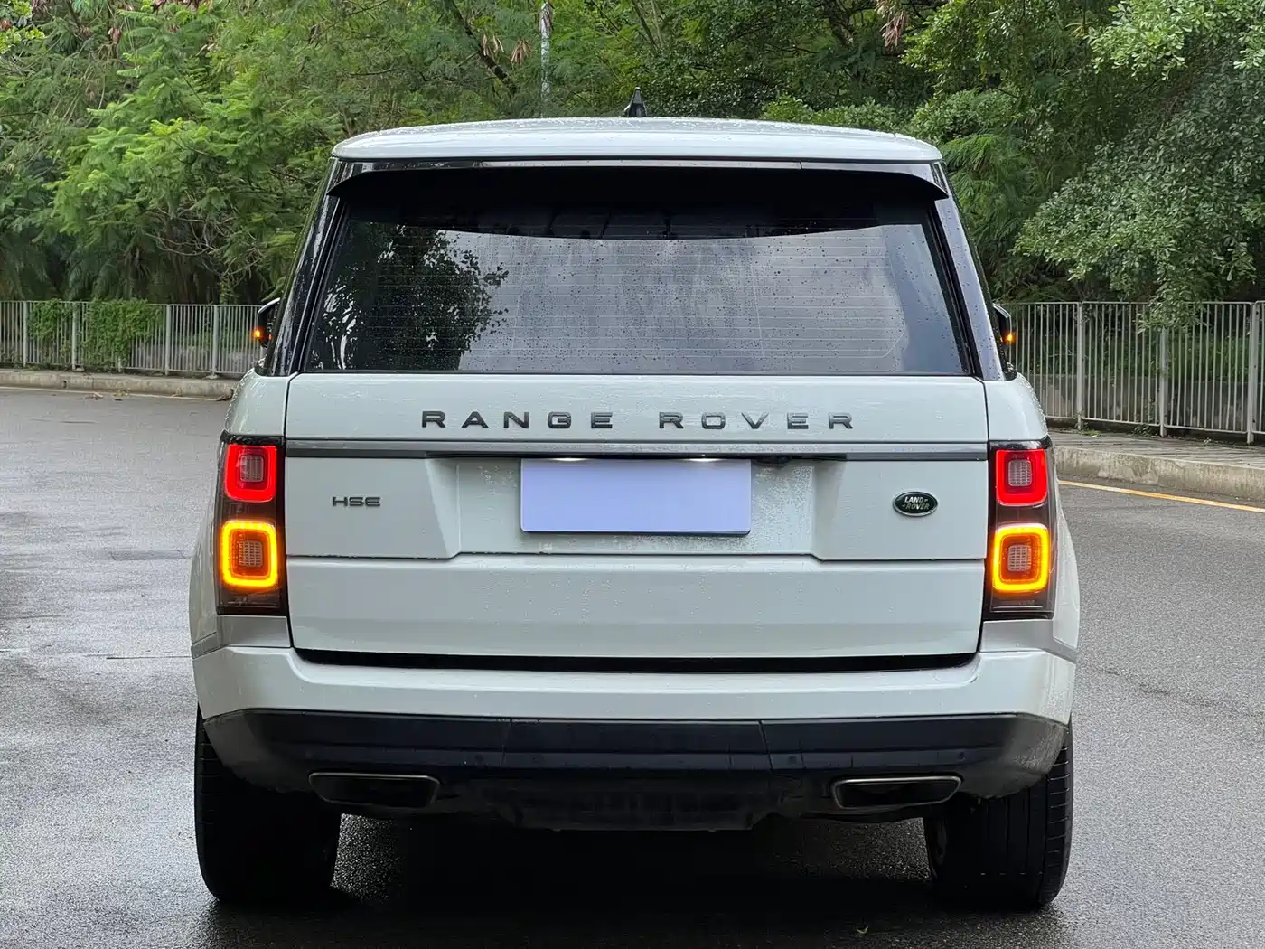 Фото 23 - Land Rover Range Rover