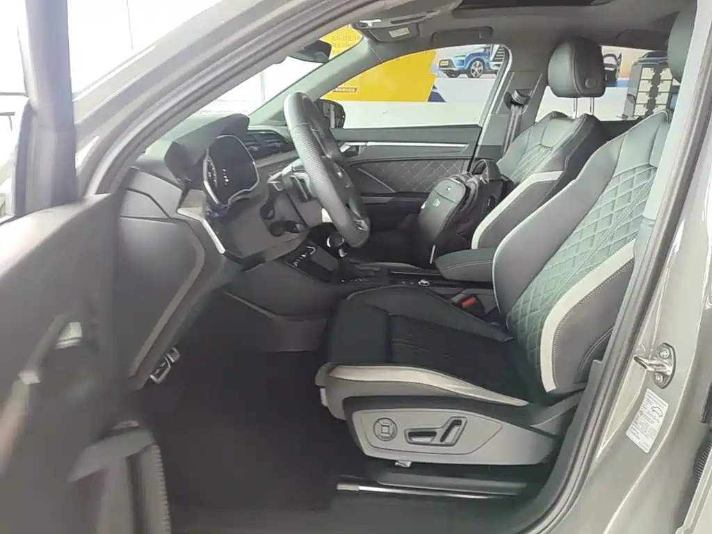 Audi Q3 Sportback 2025 2024 40 TFSI Fashion