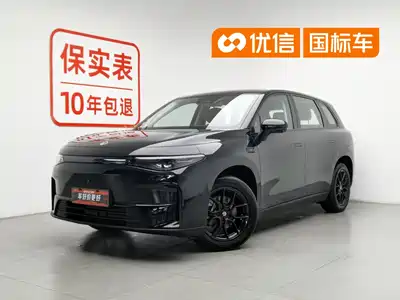 Leapmotor C10