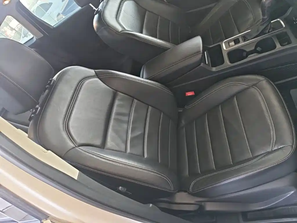 Фото 25 - Ford Kuga