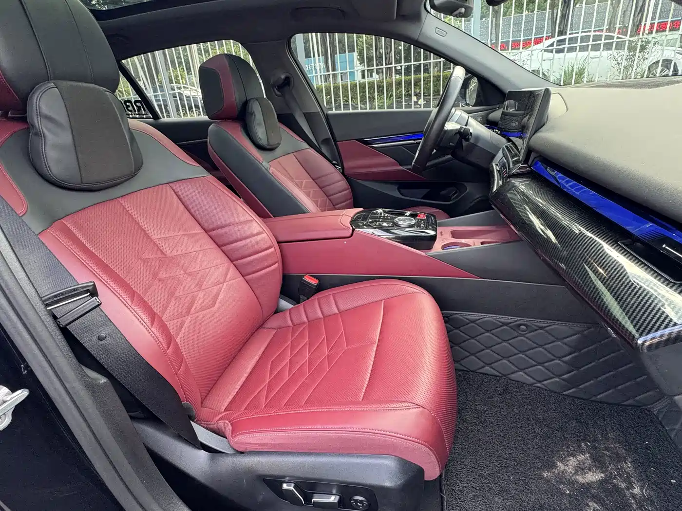 BMW i5 2024 2024 eDrive 35L Premium Model M Sport Package